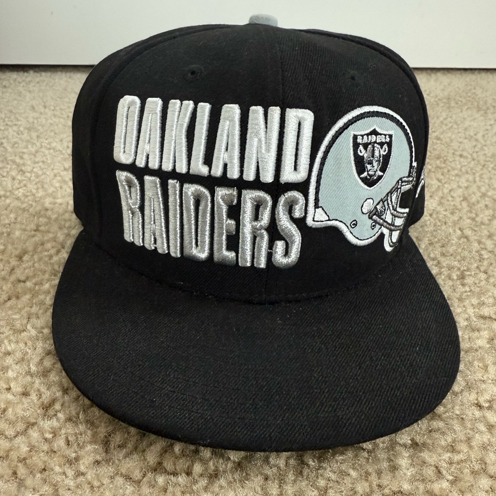 Oakland Raiders Fitted Hat